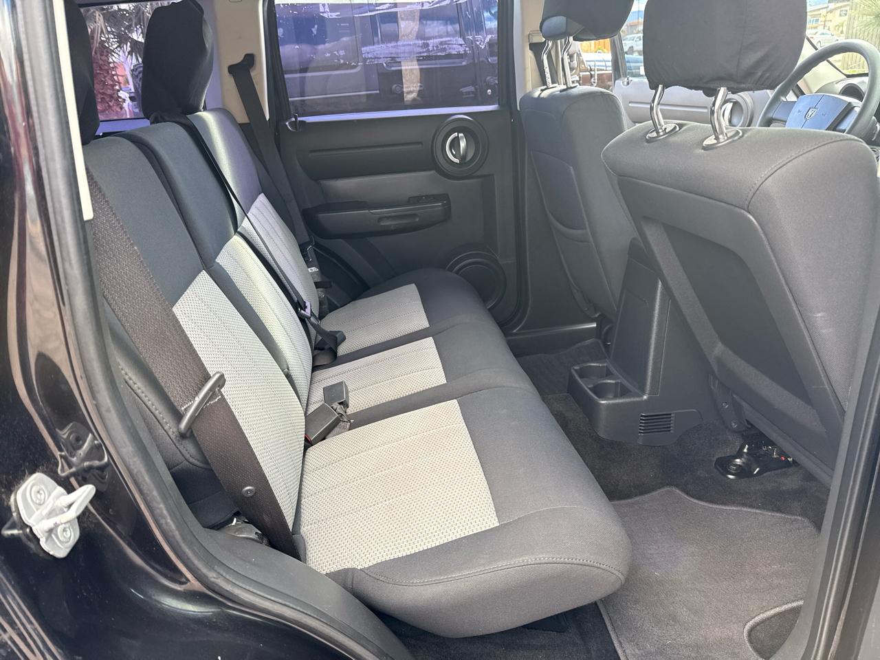 Dodge Nitro SE 2WD 2010