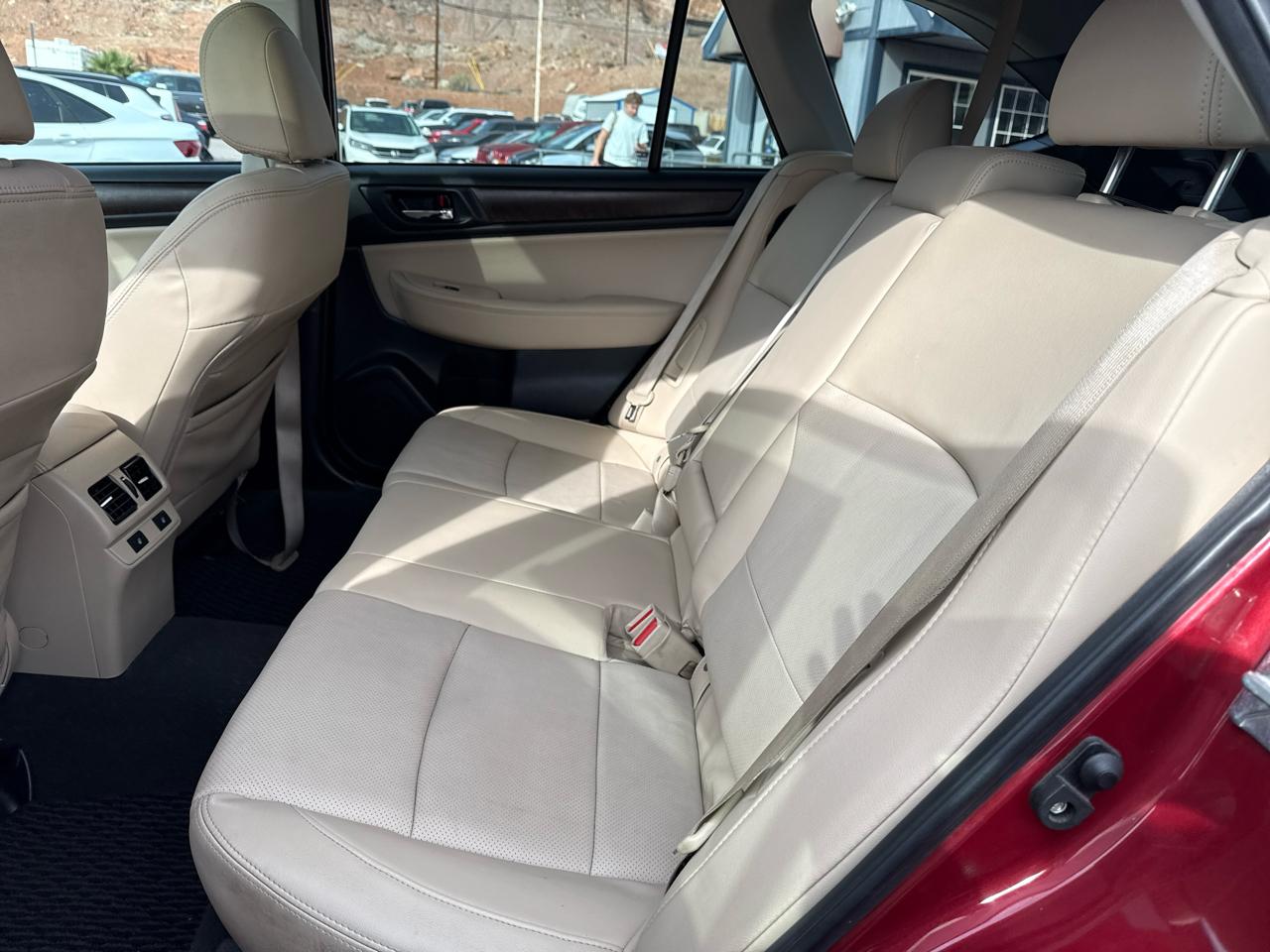 Subaru Outback 2.5i Limited 2017