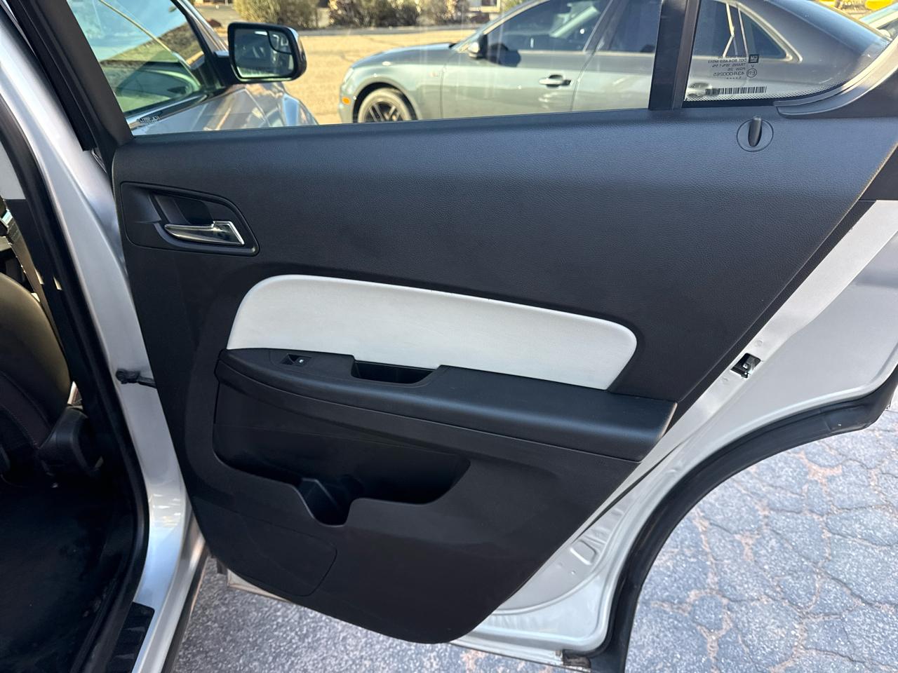 Chevrolet Equinox LTZ 2WD 2012