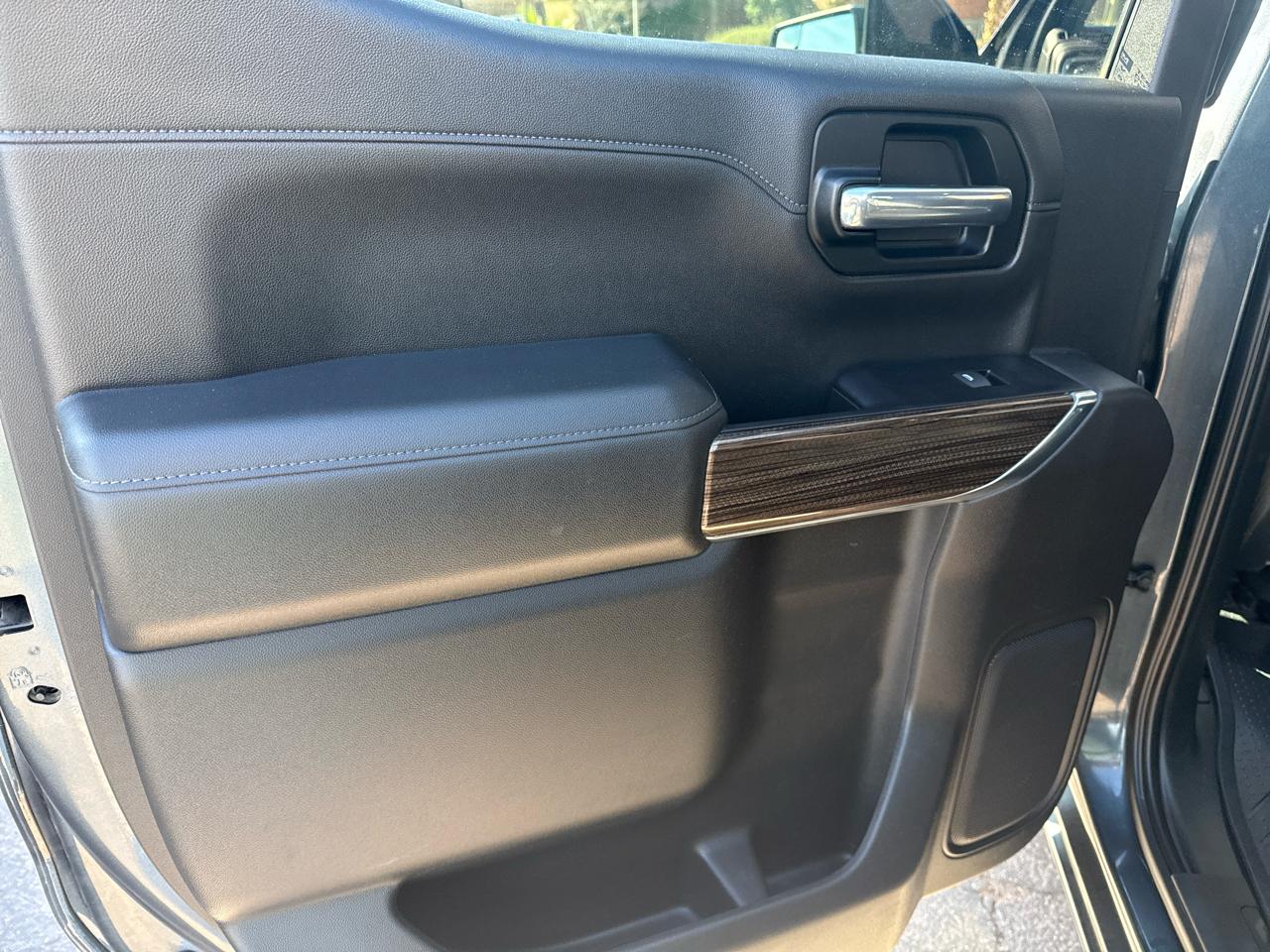 Chevrolet Silverado 1500 LT Trail Boss Crew Cab 4WD 2019