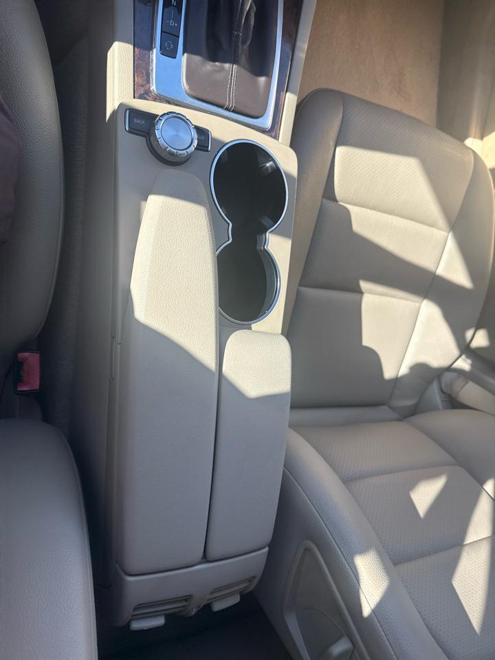 Mercedes-Benz C-Class C300 4MATIC Sport Sedan 2013