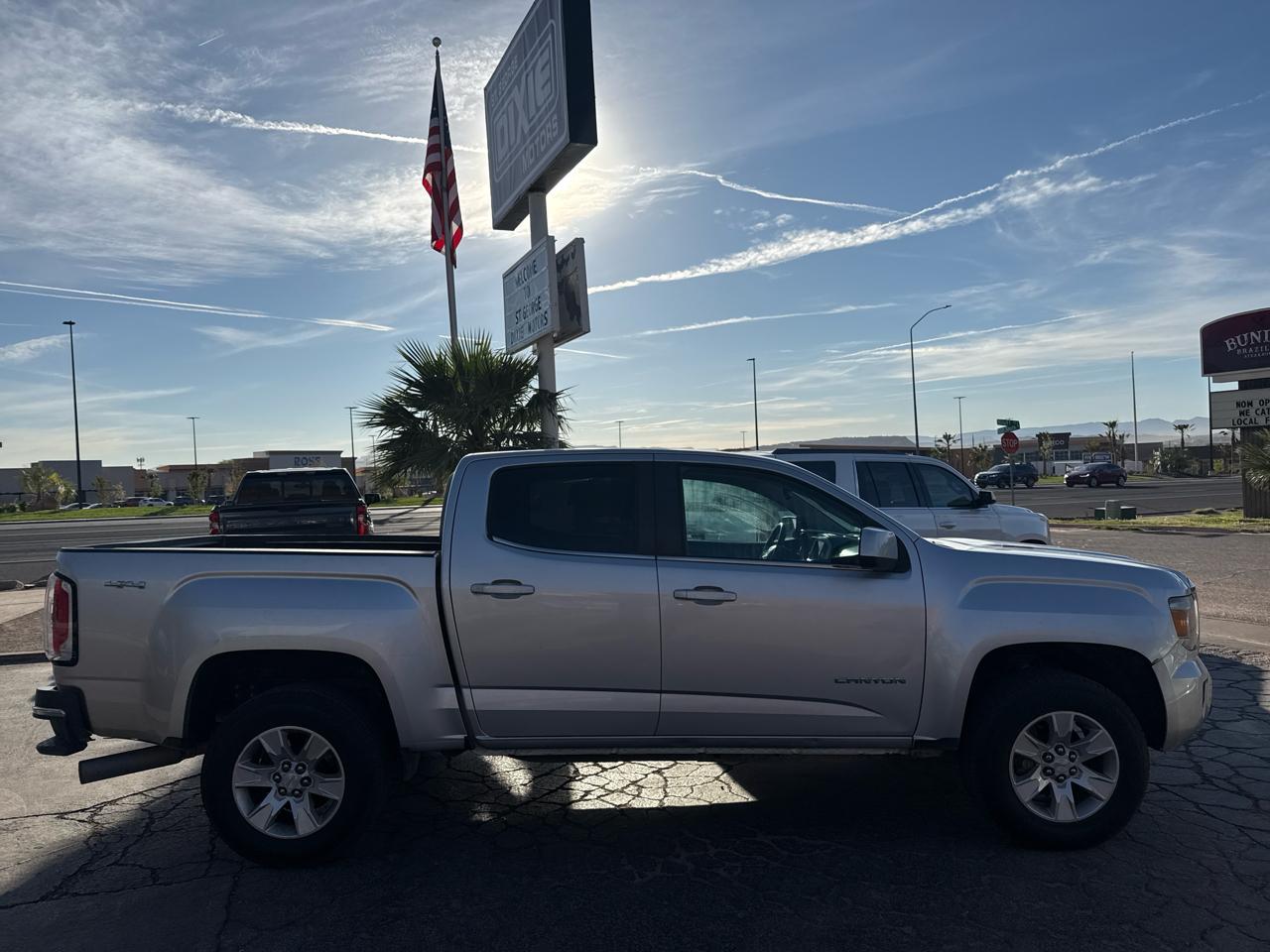 GMC Canyon SLE Crew Cab 4WD Long Box 2016
