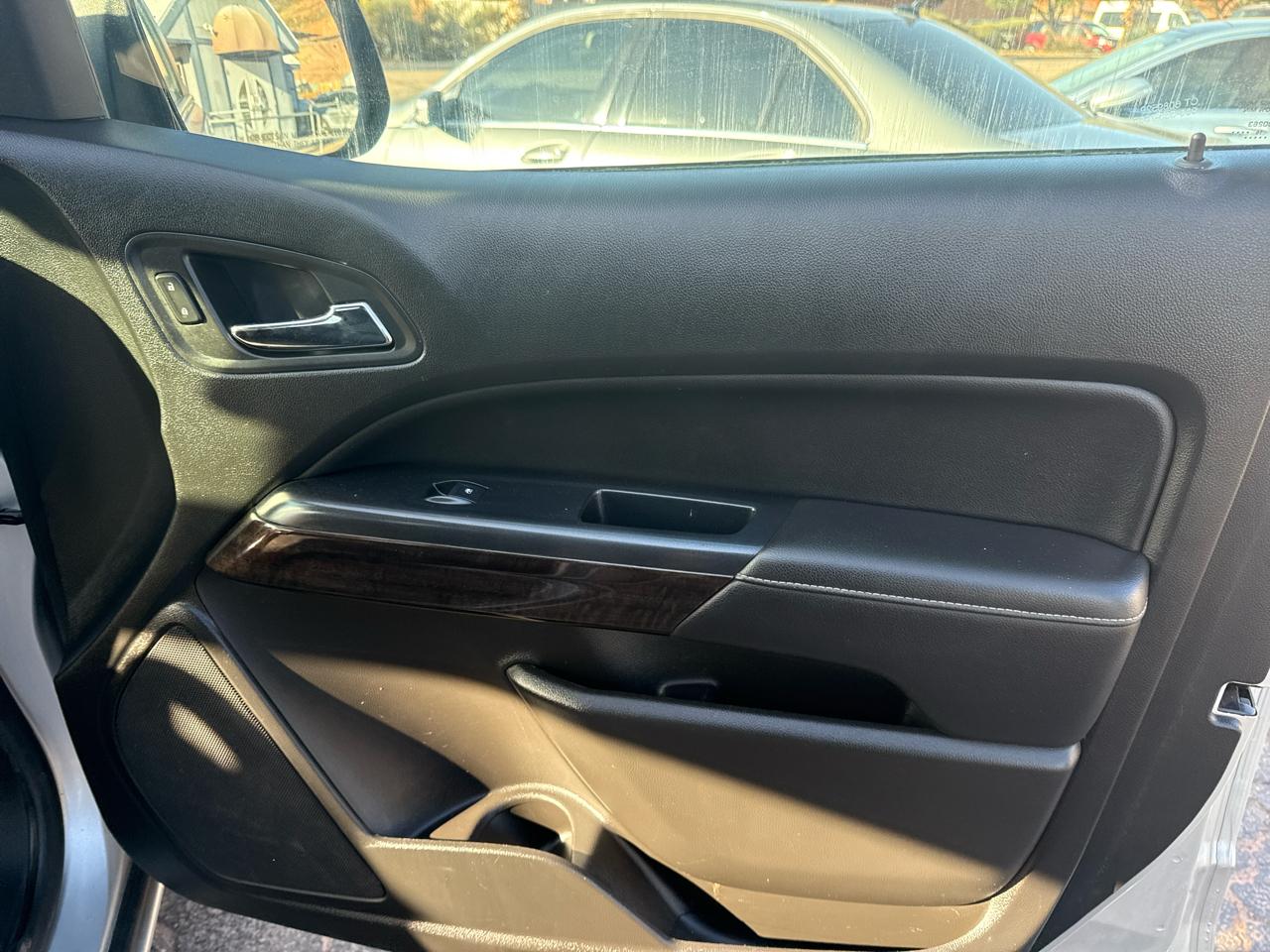 GMC Canyon SLE Crew Cab 4WD Long Box 2016