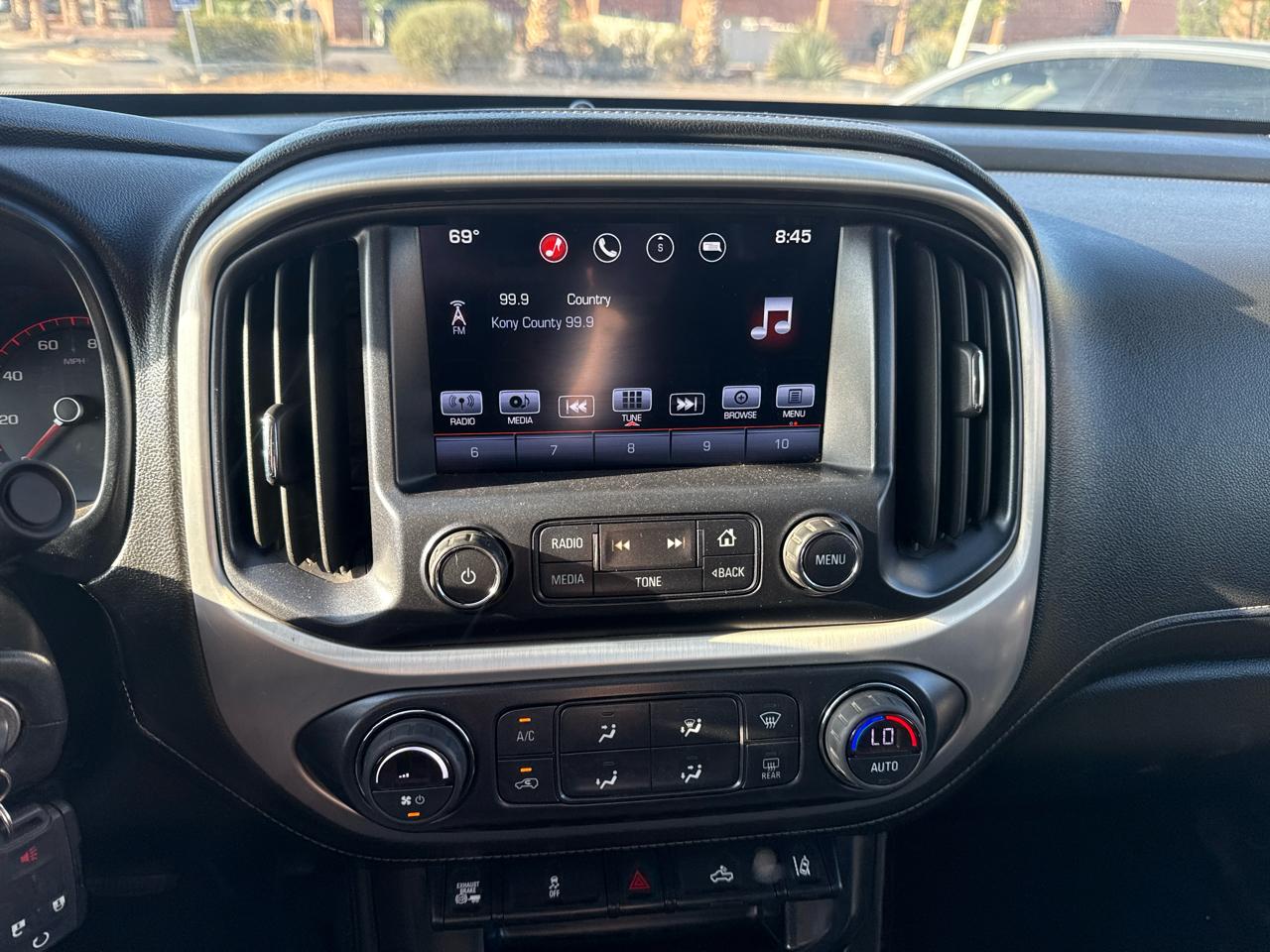 GMC Canyon SLE Crew Cab 4WD Long Box 2016