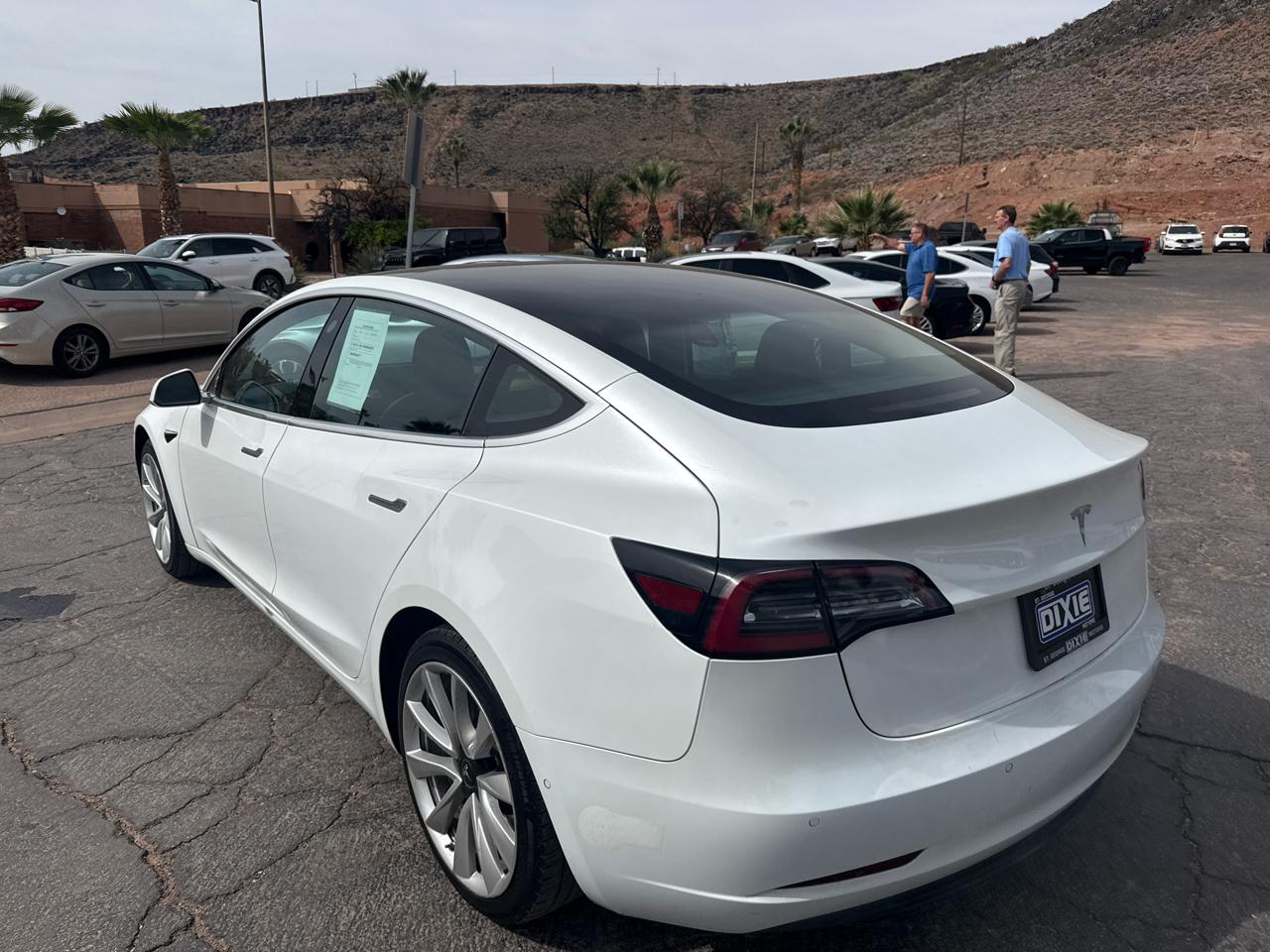 Tesla Model 3 Mid Range 2019