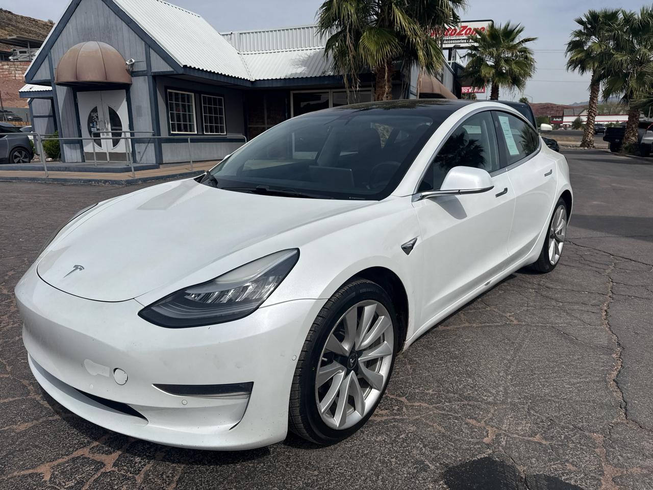 Tesla Model 3 Mid Range 2019
