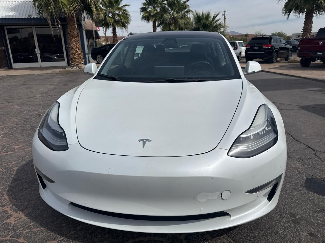 Tesla Model 3 Mid Range 2019