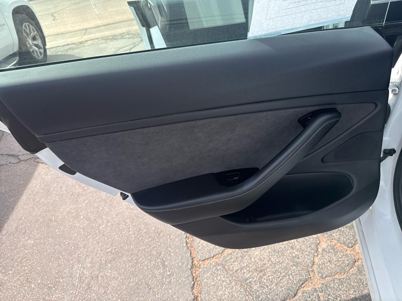 Tesla Model 3 Mid Range 2019