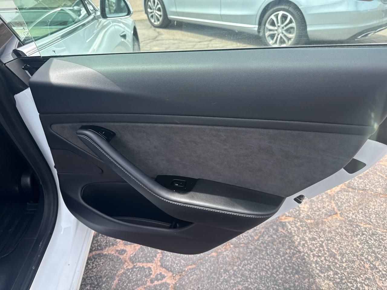 Tesla Model 3 Mid Range 2019