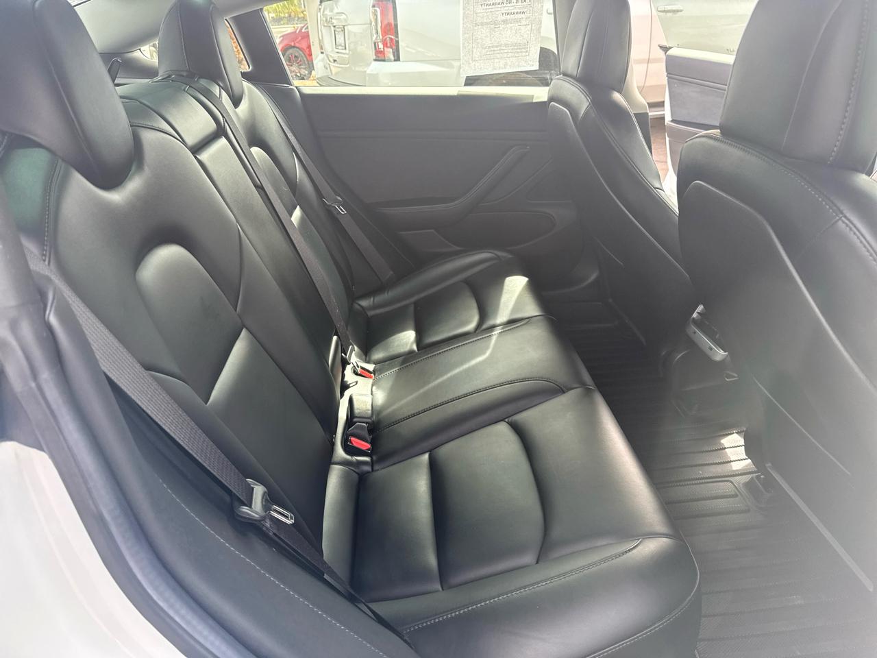 Tesla Model 3 Mid Range 2019