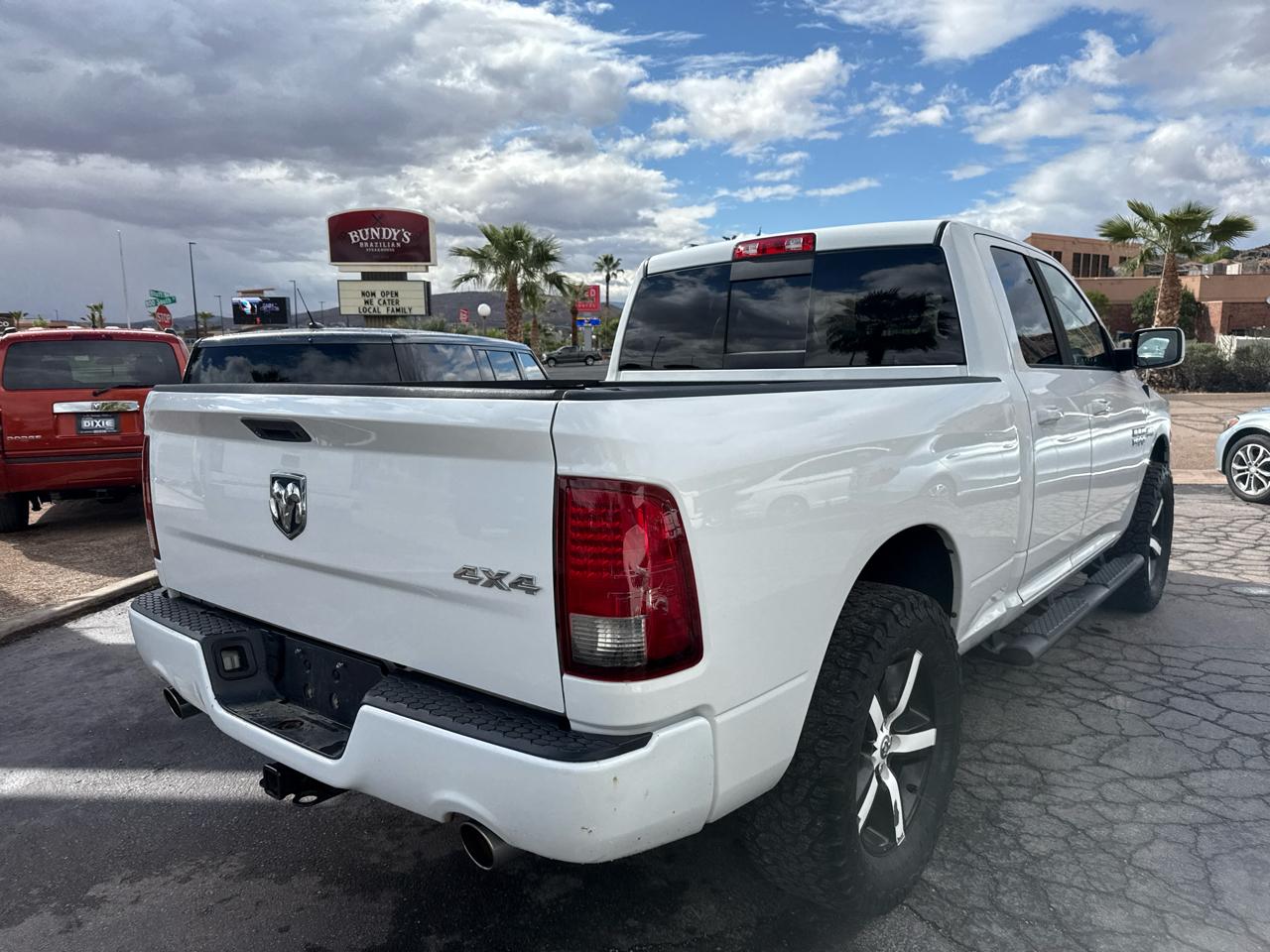 RAM 1500 Sport Quad Cab 4WD 2015
