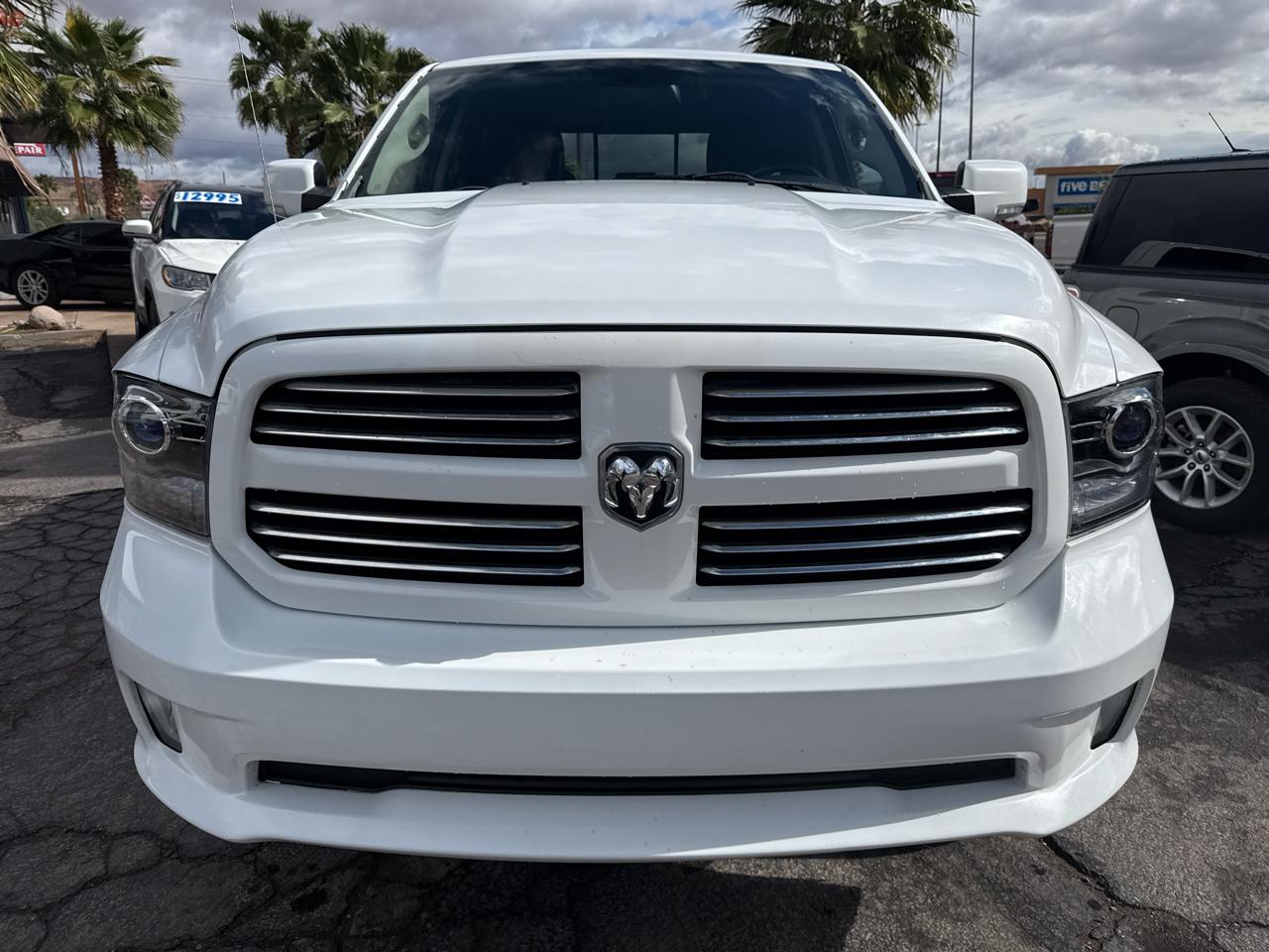 RAM 1500 Sport Quad Cab 4WD 2015