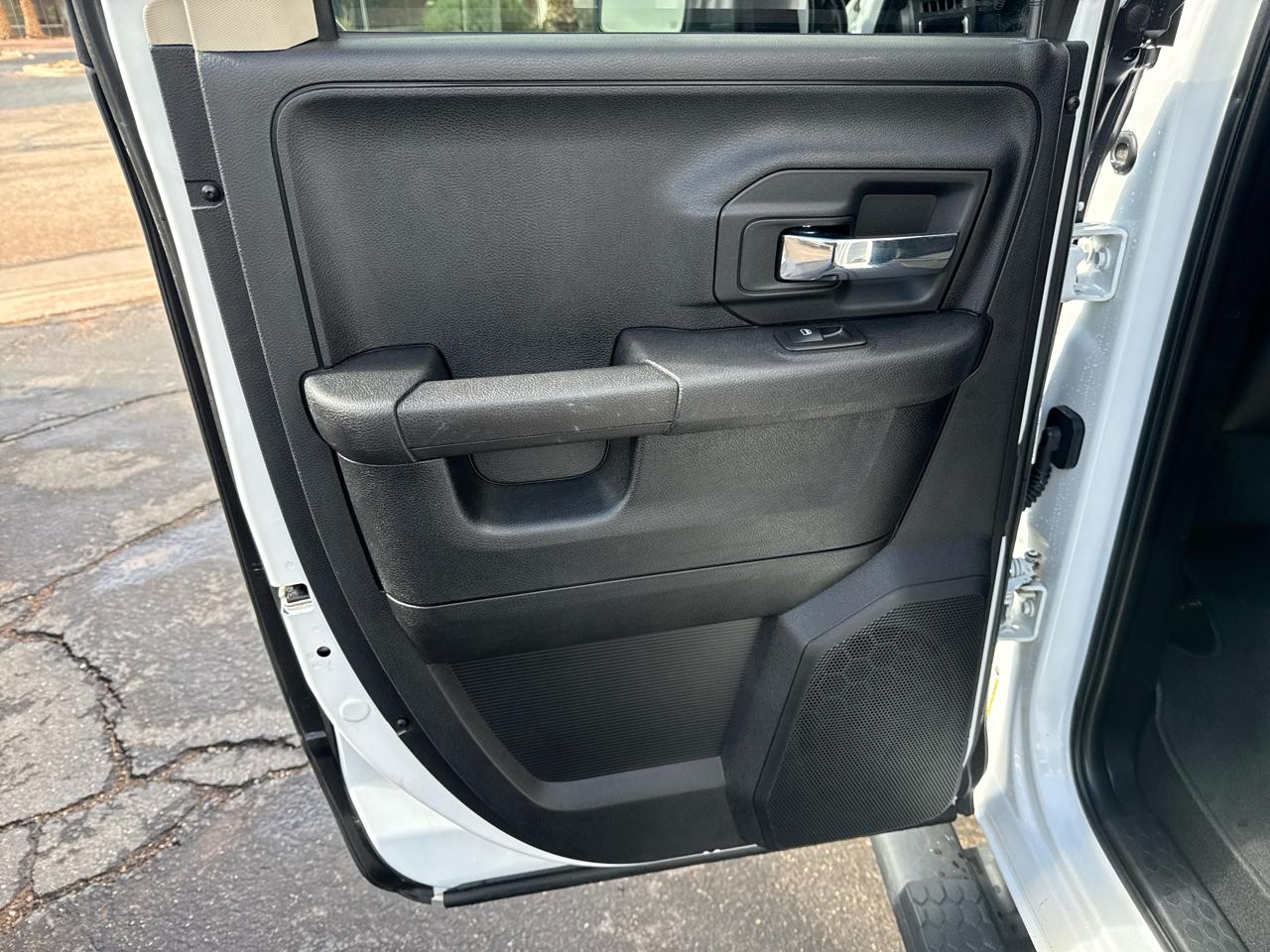 RAM 1500 Sport Quad Cab 4WD 2015