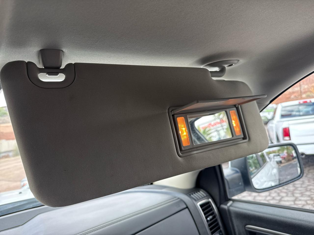 RAM 1500 Sport Quad Cab 4WD 2015