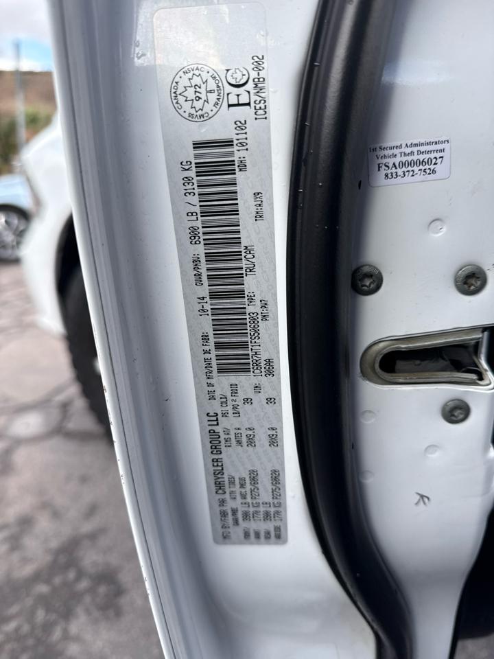 RAM 1500 Sport Quad Cab 4WD 2015