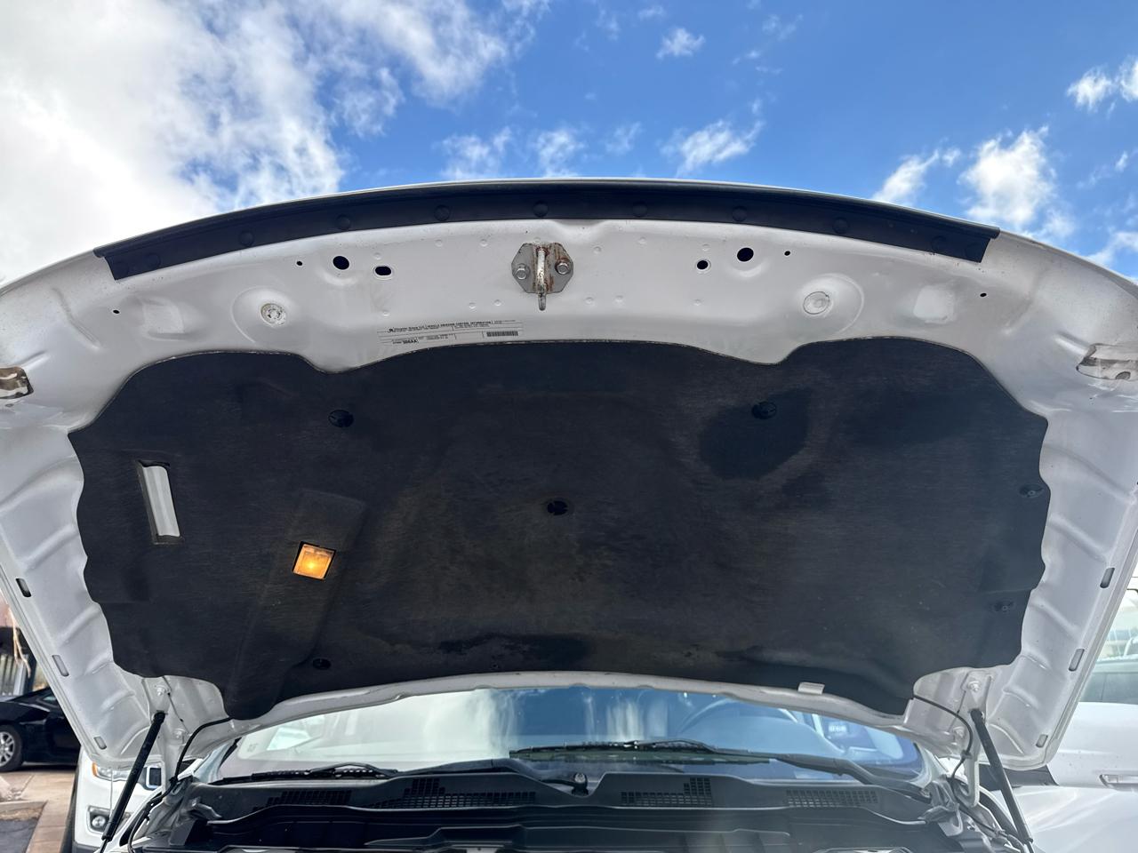 RAM 1500 Sport Quad Cab 4WD 2015