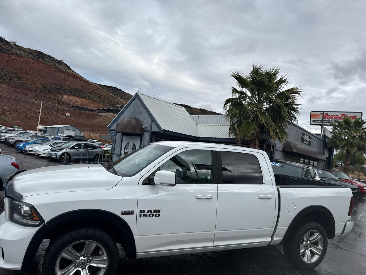 RAM 1500 Sport Crew Cab SWB 4WD 2013