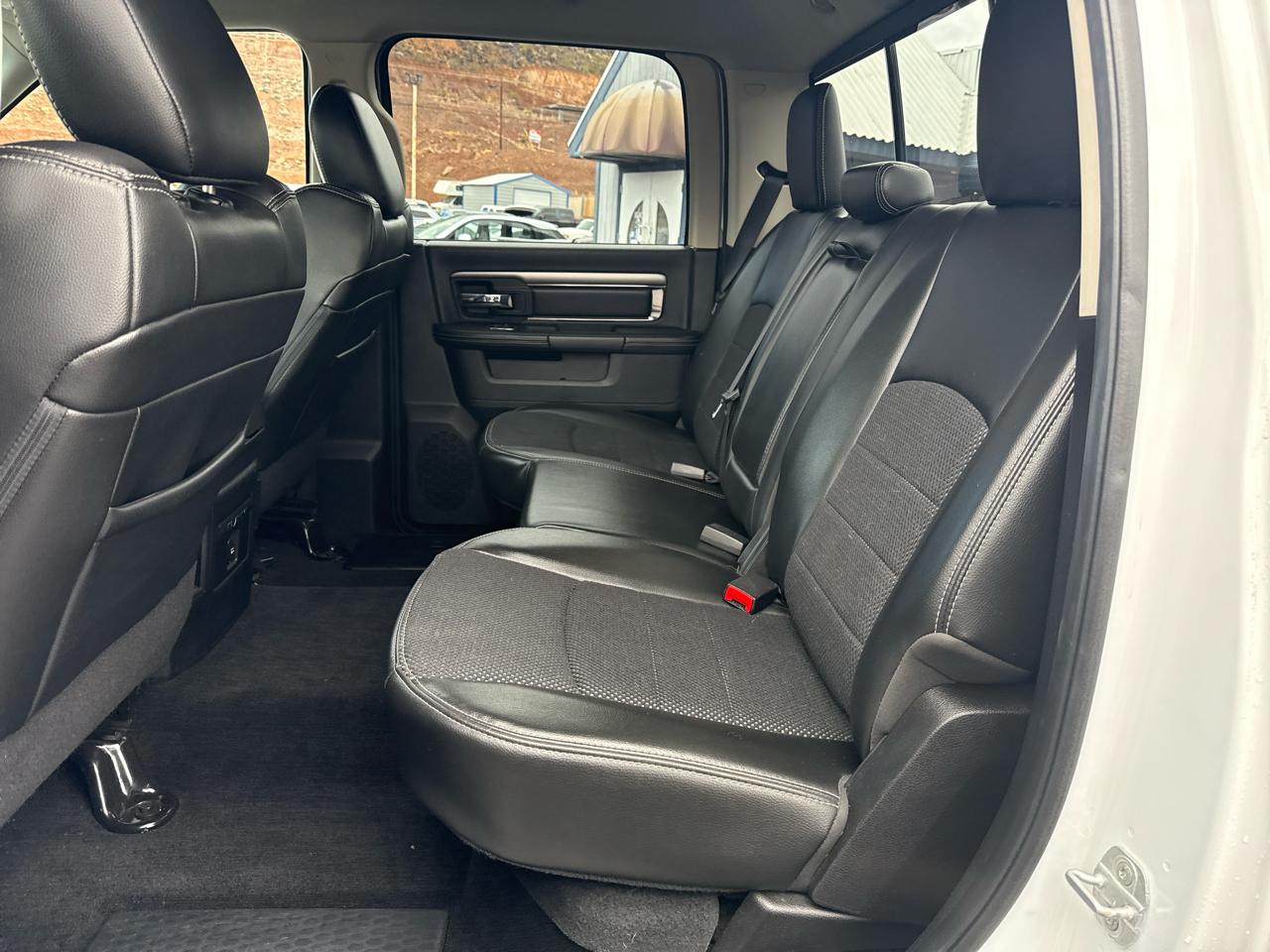 RAM 1500 Sport Crew Cab SWB 4WD 2013