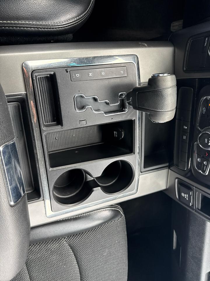 RAM 1500 Sport Crew Cab SWB 4WD 2013