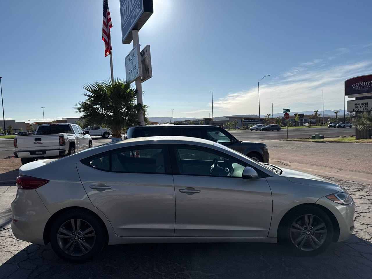 View vehicle photo 2