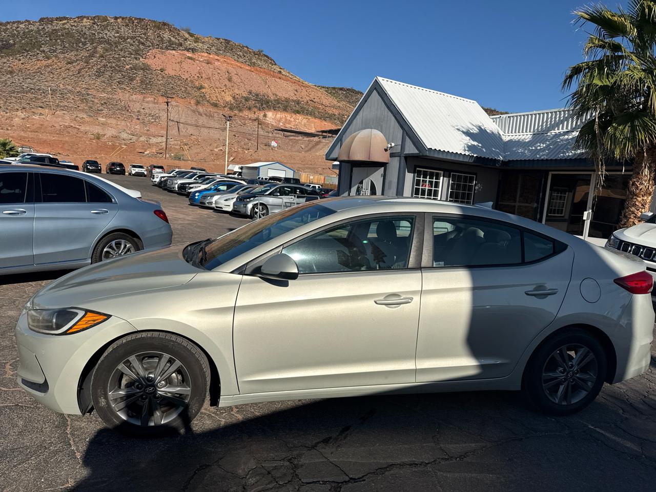 View vehicle photo 6