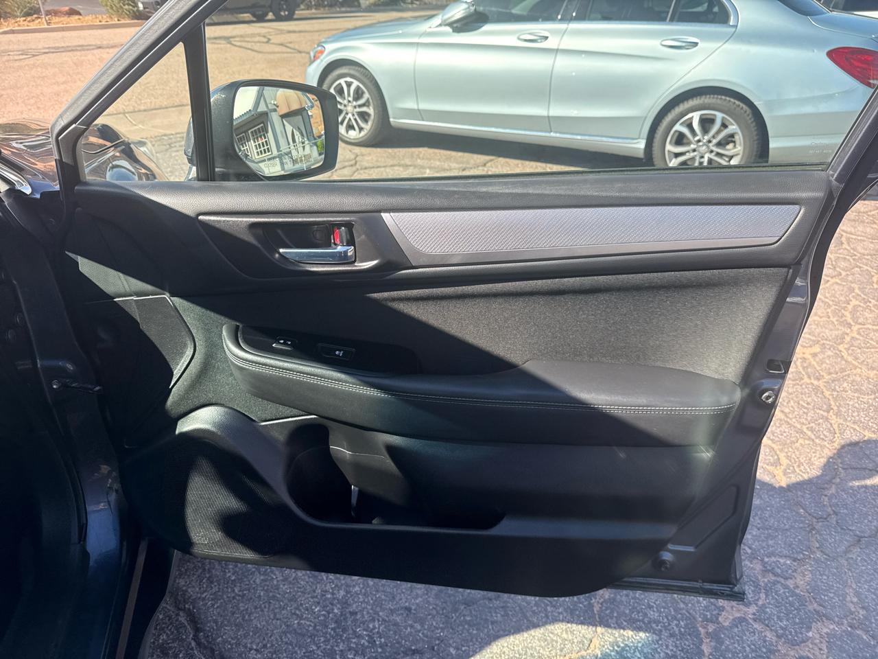 Subaru Outback 2.5i Premium 2017