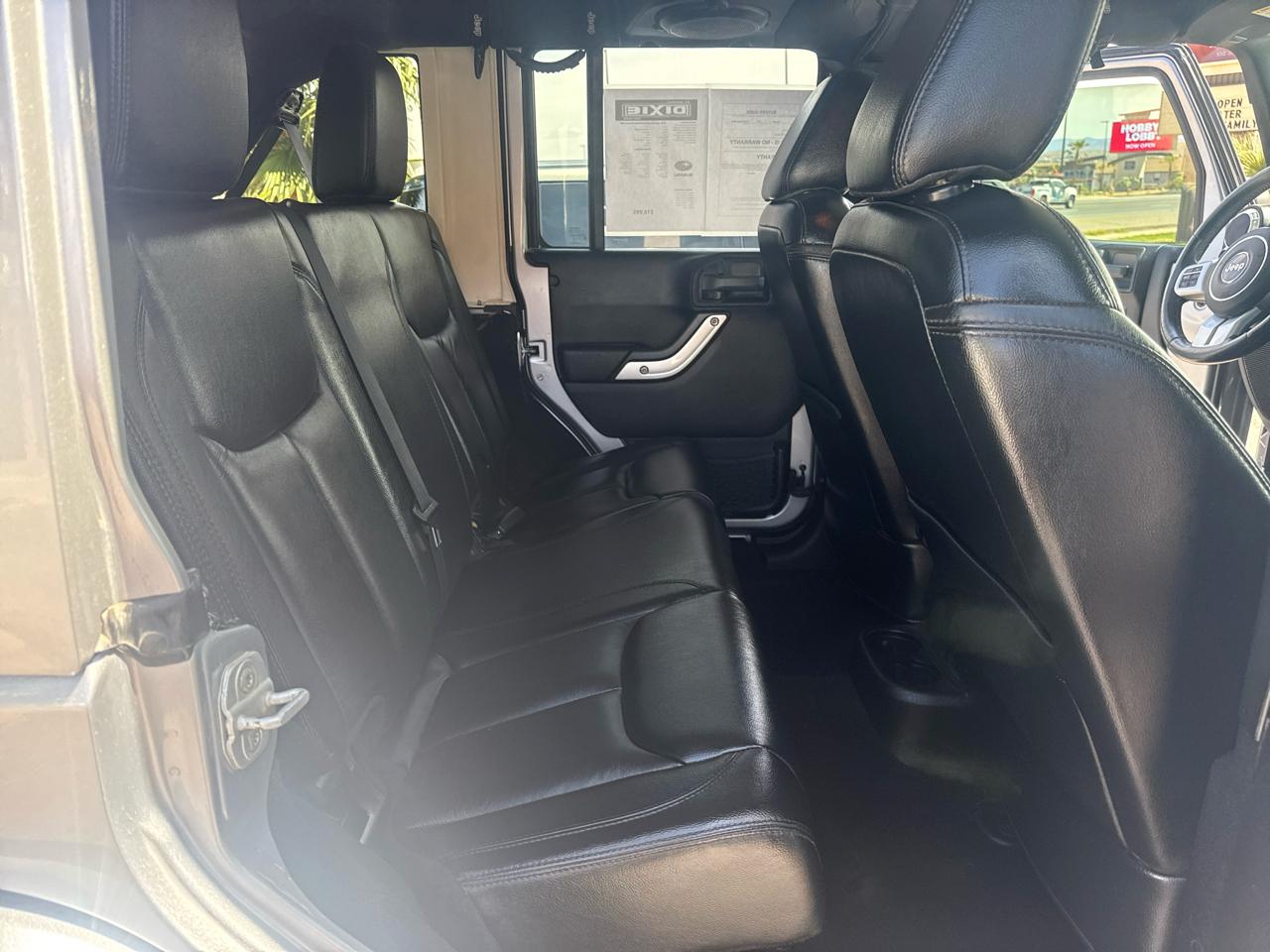 Jeep Wrangler Unlimited Rubicon 4WD 2013