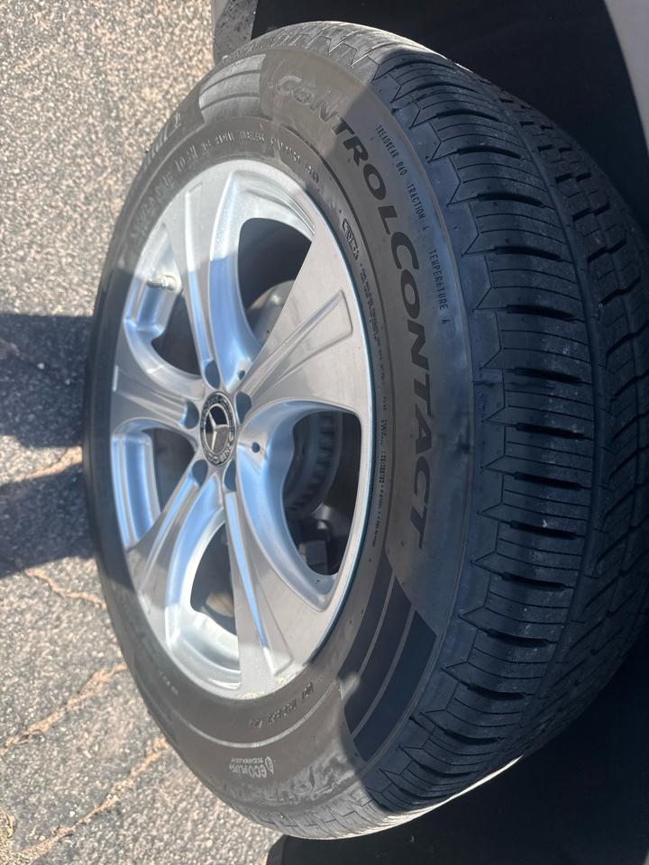 Mercedes-Benz GLC-Class GLC300 4MATIC 2017