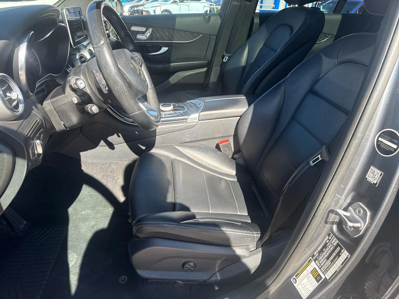 Mercedes-Benz GLC-Class GLC300 4MATIC 2017