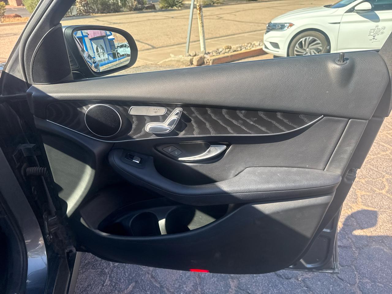 Mercedes-Benz GLC-Class GLC300 4MATIC 2017