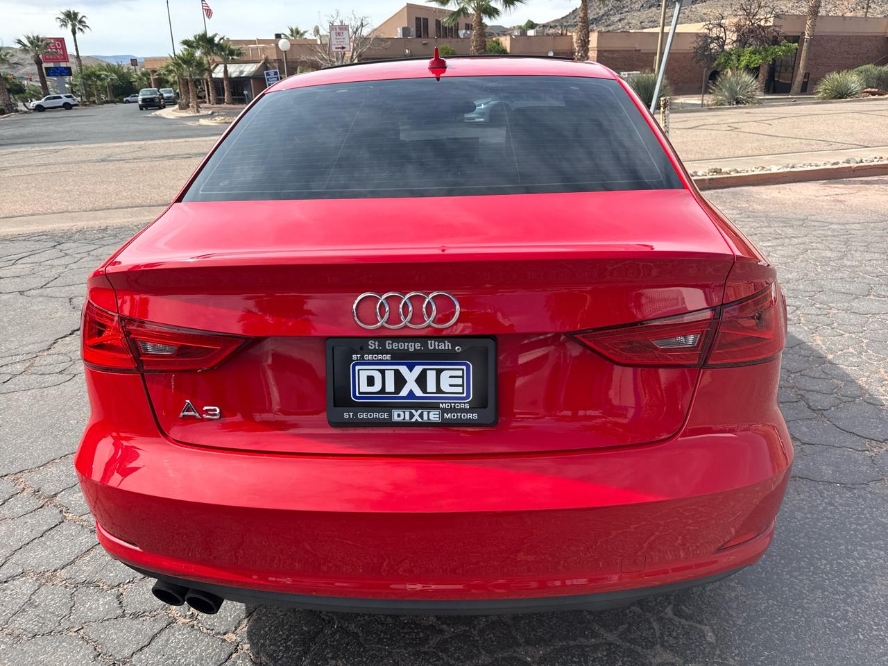 Audi A3 1.8T Premium FWD S tronic 2015