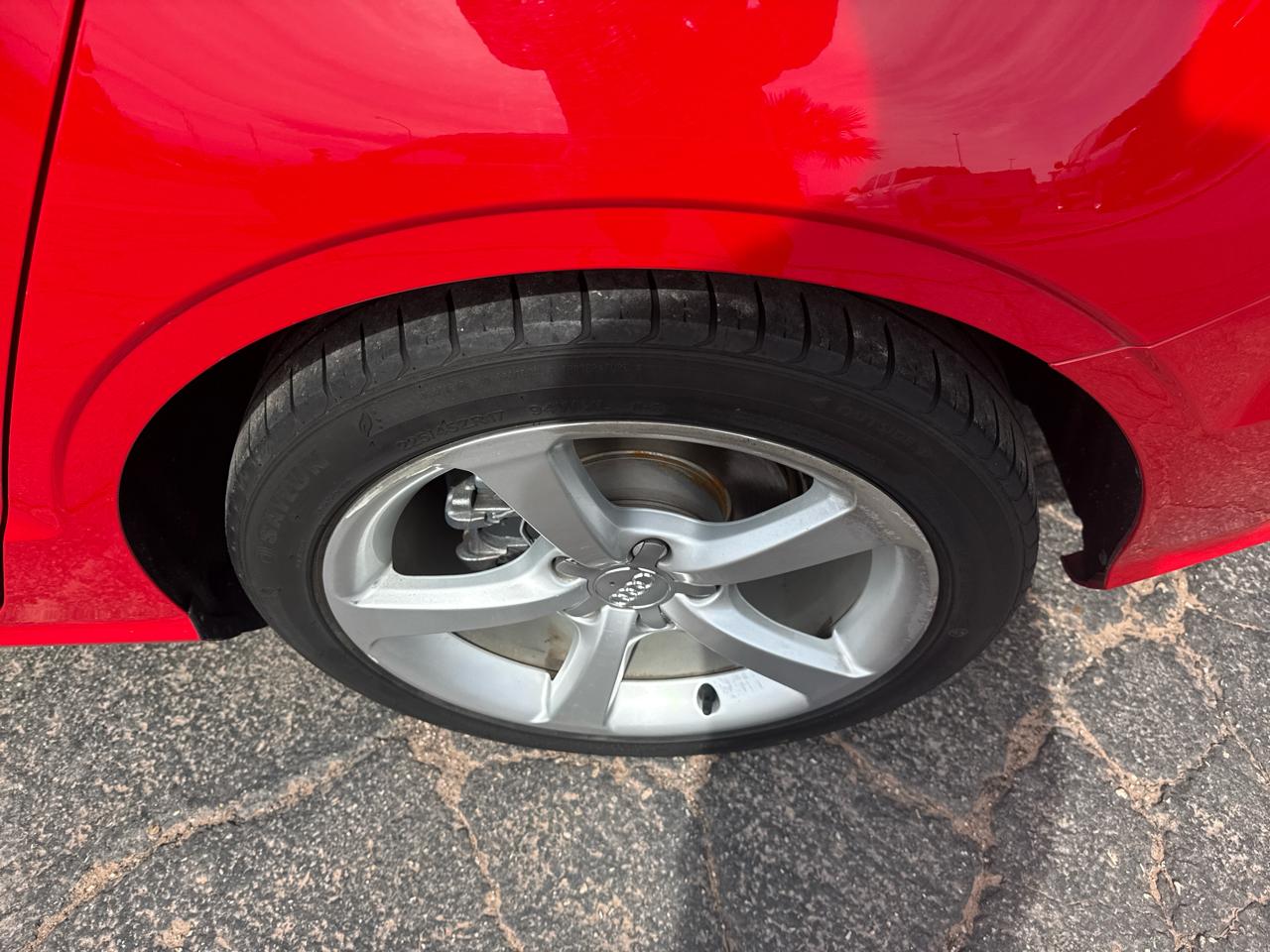 Audi A3 1.8T Premium FWD S tronic 2015