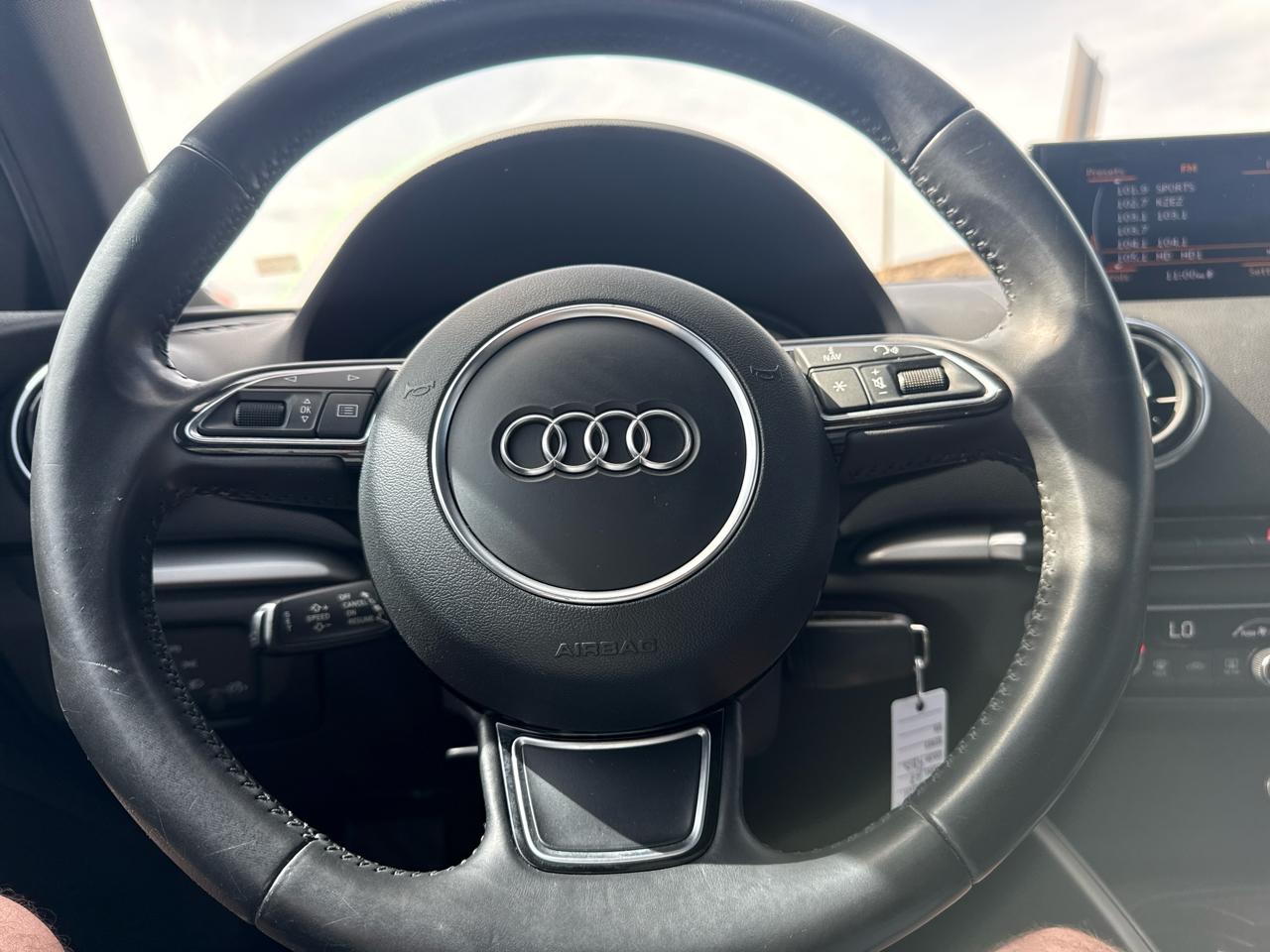 Audi A3 1.8T Premium FWD S tronic 2015