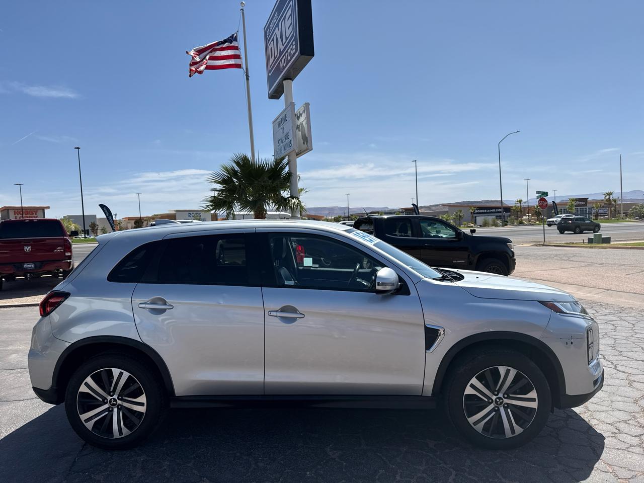 Mitsubishi Outlander Sport 2.0 ES 4WD 2022