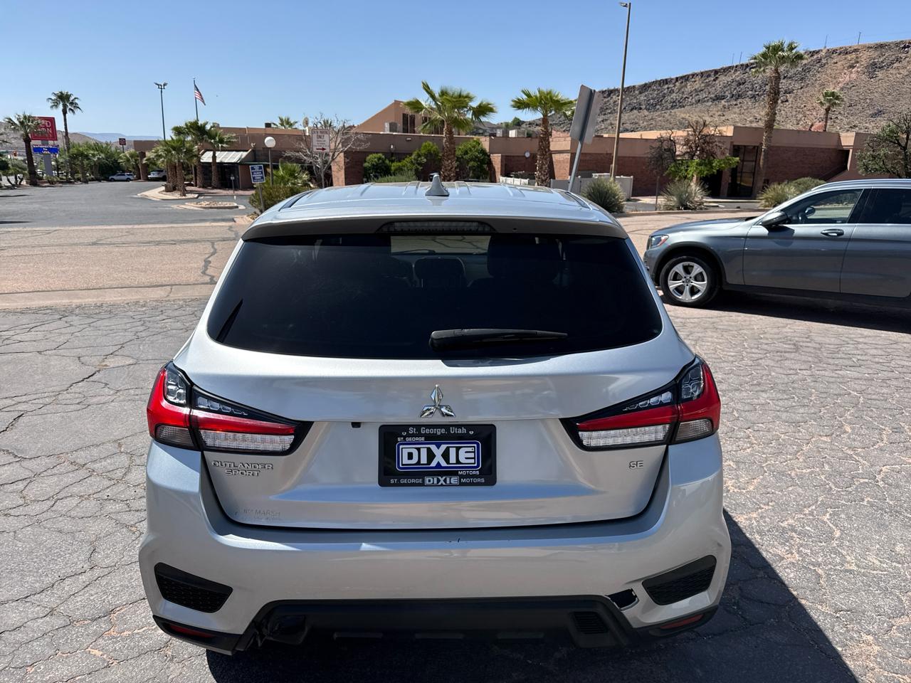 Mitsubishi Outlander Sport 2.0 ES 4WD 2022