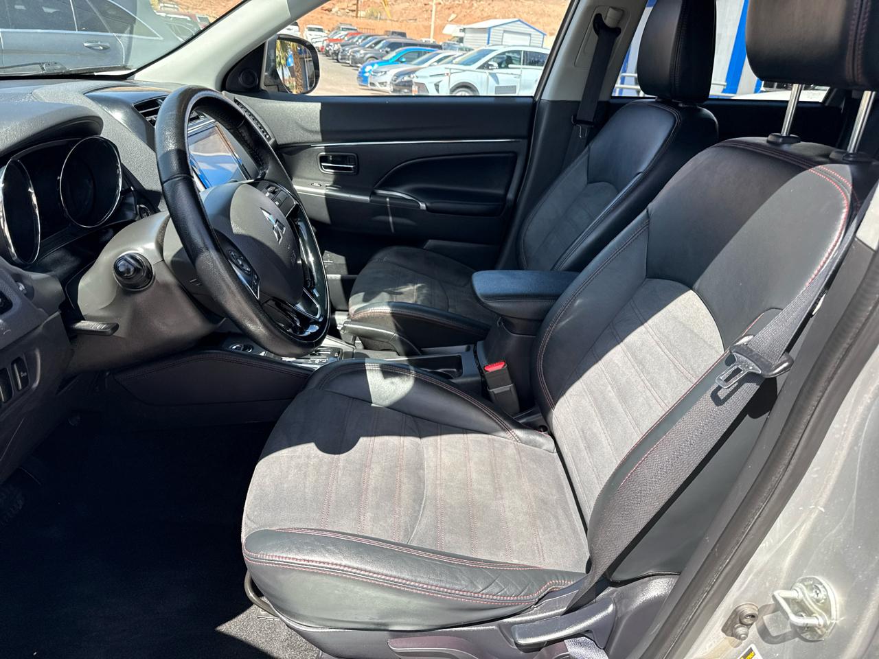 Mitsubishi Outlander Sport 2.0 ES 4WD 2022