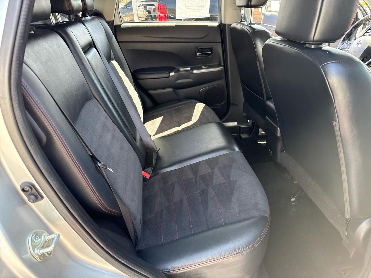 Mitsubishi Outlander Sport 2.0 ES 4WD 2022