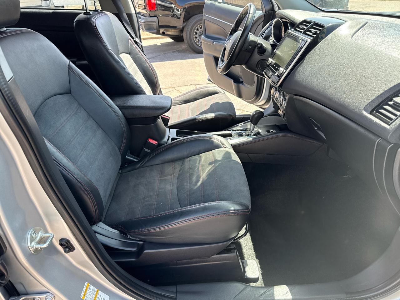 Mitsubishi Outlander Sport 2.0 ES 4WD 2022