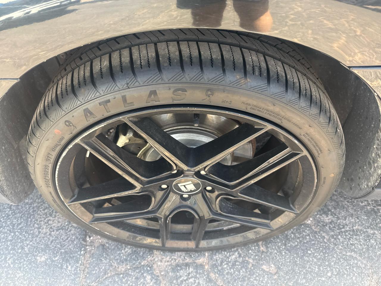 Ford Taurus SHO AWD 2012