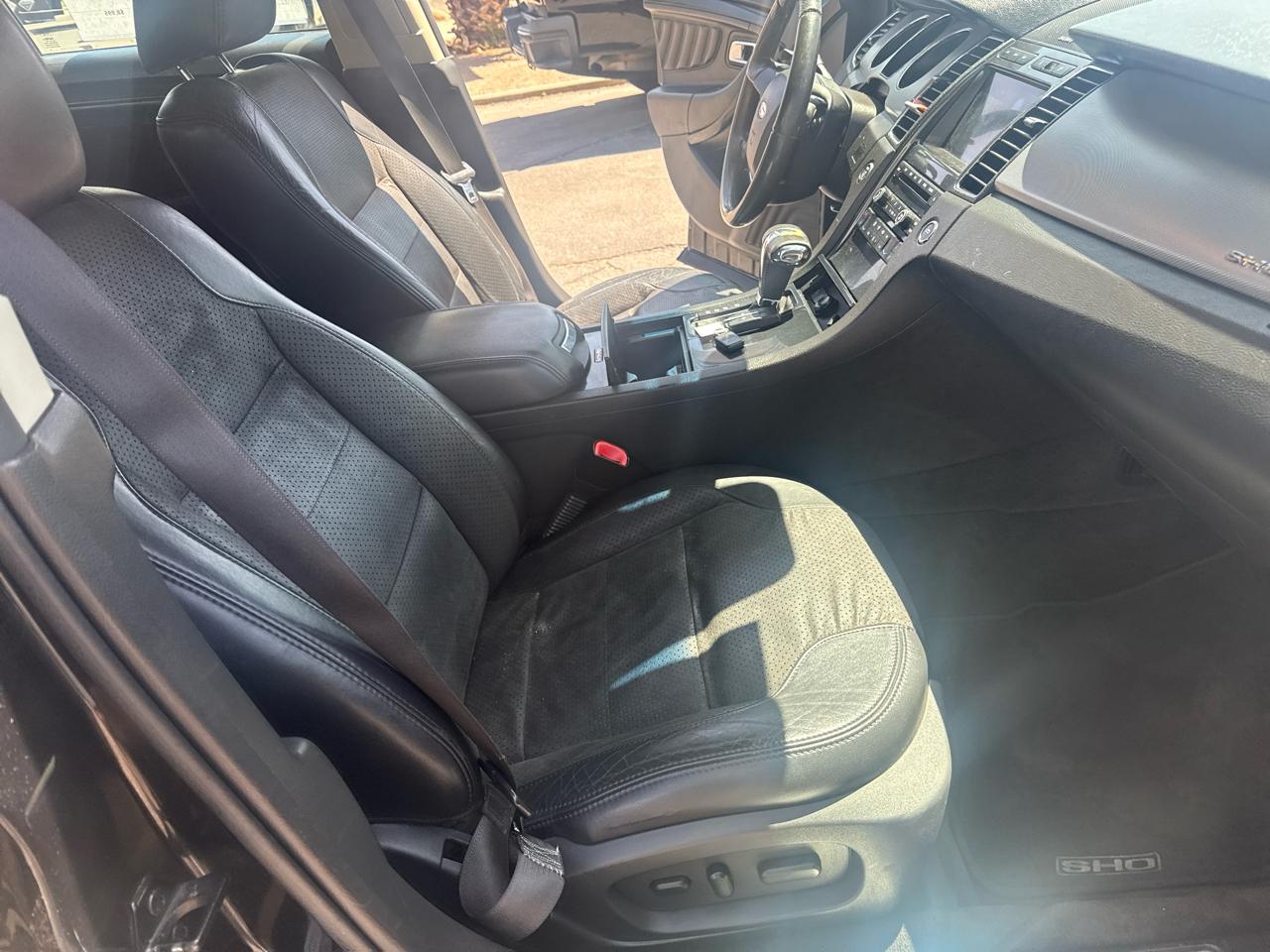 Ford Taurus SHO AWD 2012