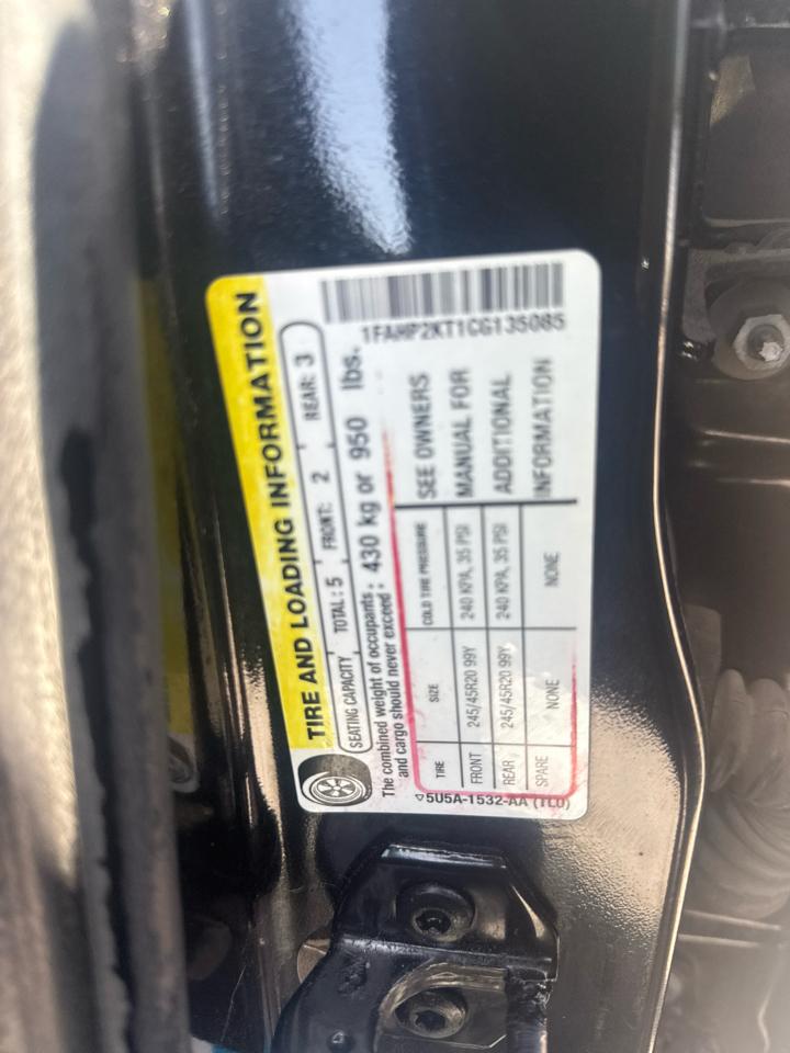 Ford Taurus SHO AWD 2012