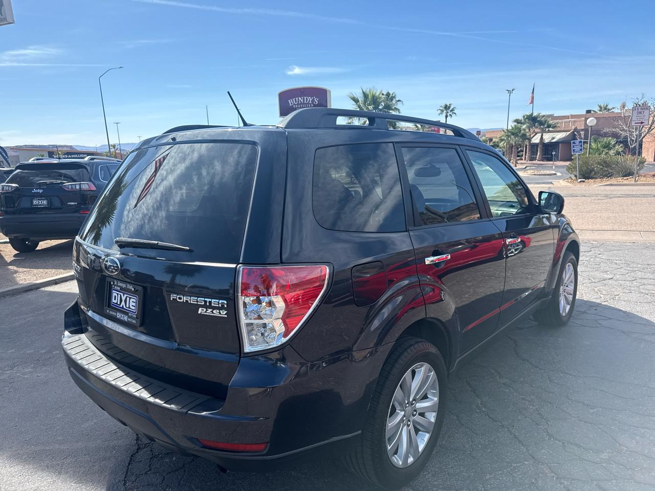 Subaru Forester 2.5X Premium 2013