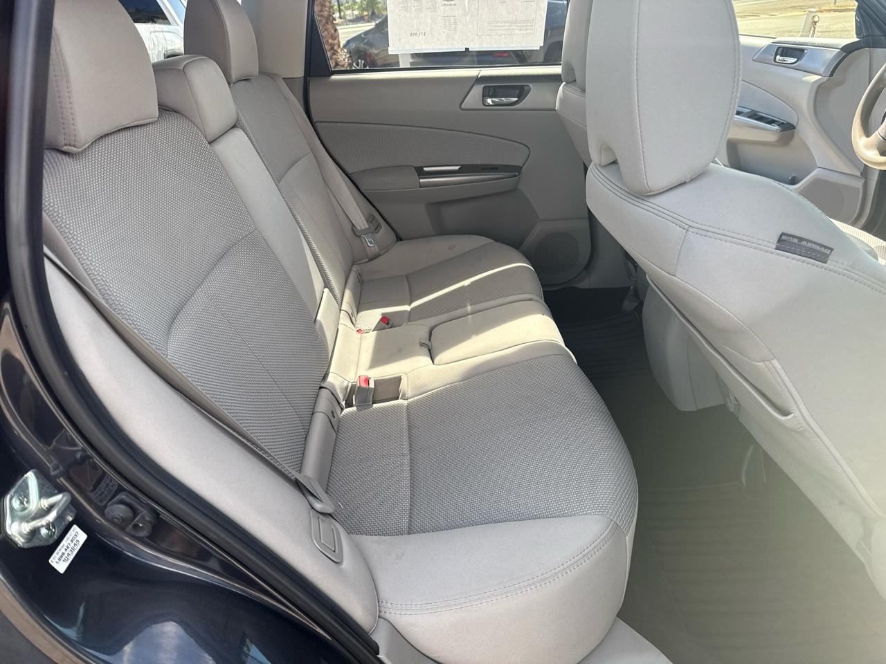 Subaru Forester 2.5X Premium 2013