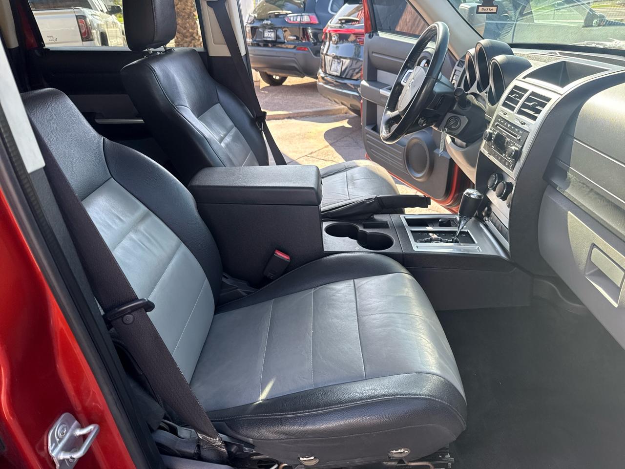 Dodge Nitro SLT 4WD 2009