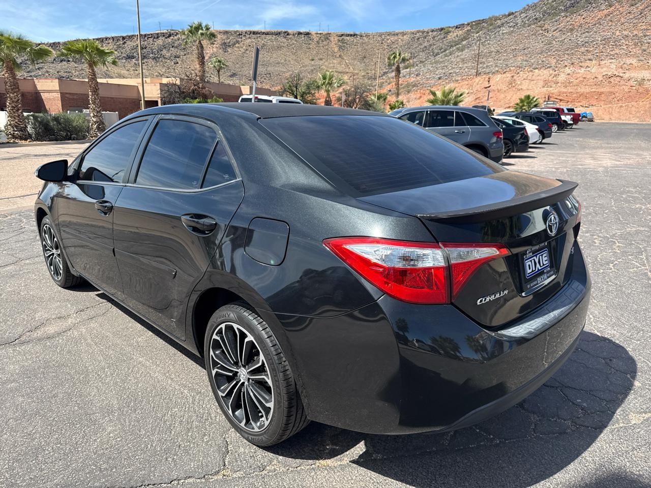 Toyota Corolla S Premium CVT 2015