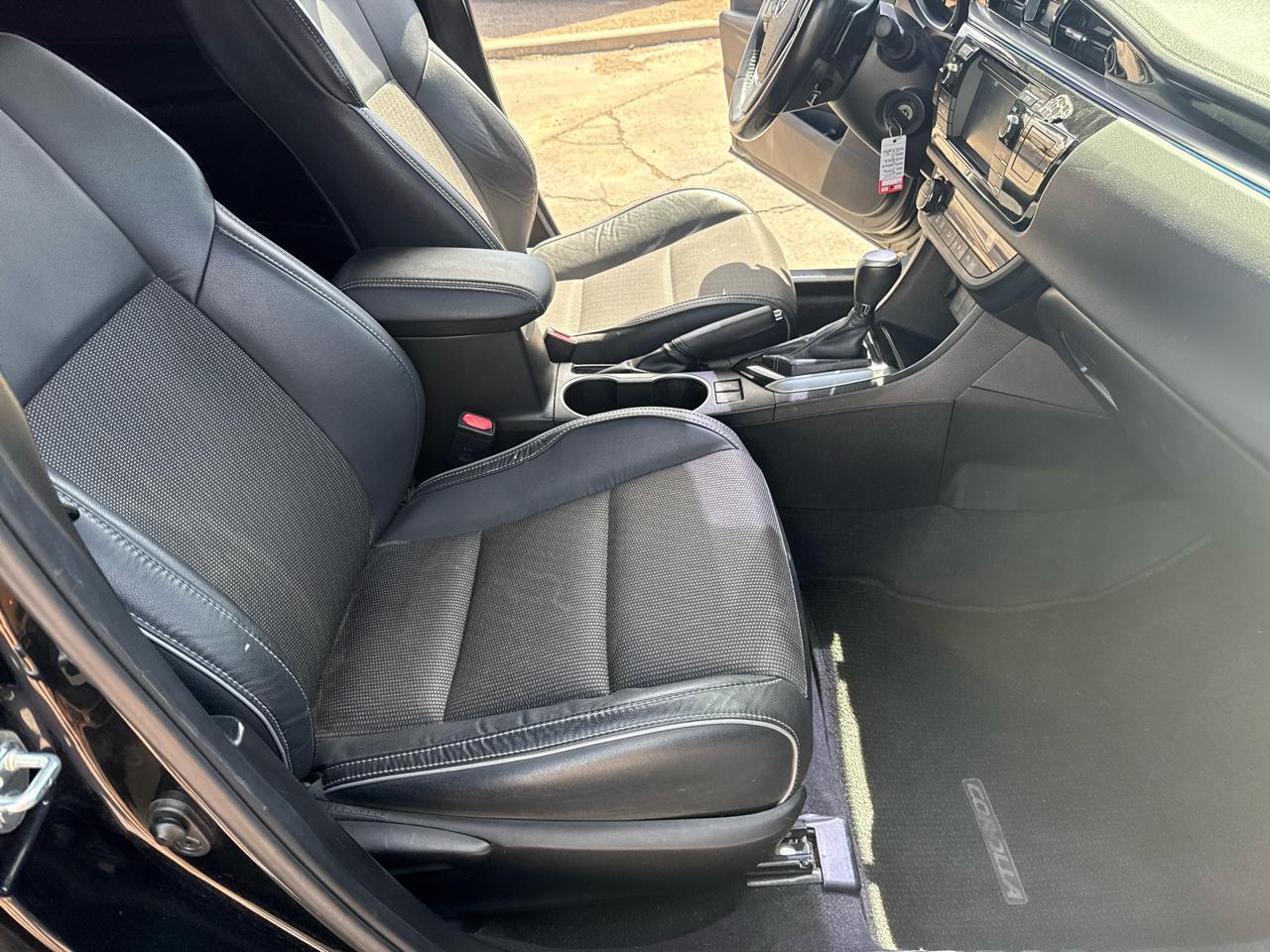 Toyota Corolla S Premium CVT 2015