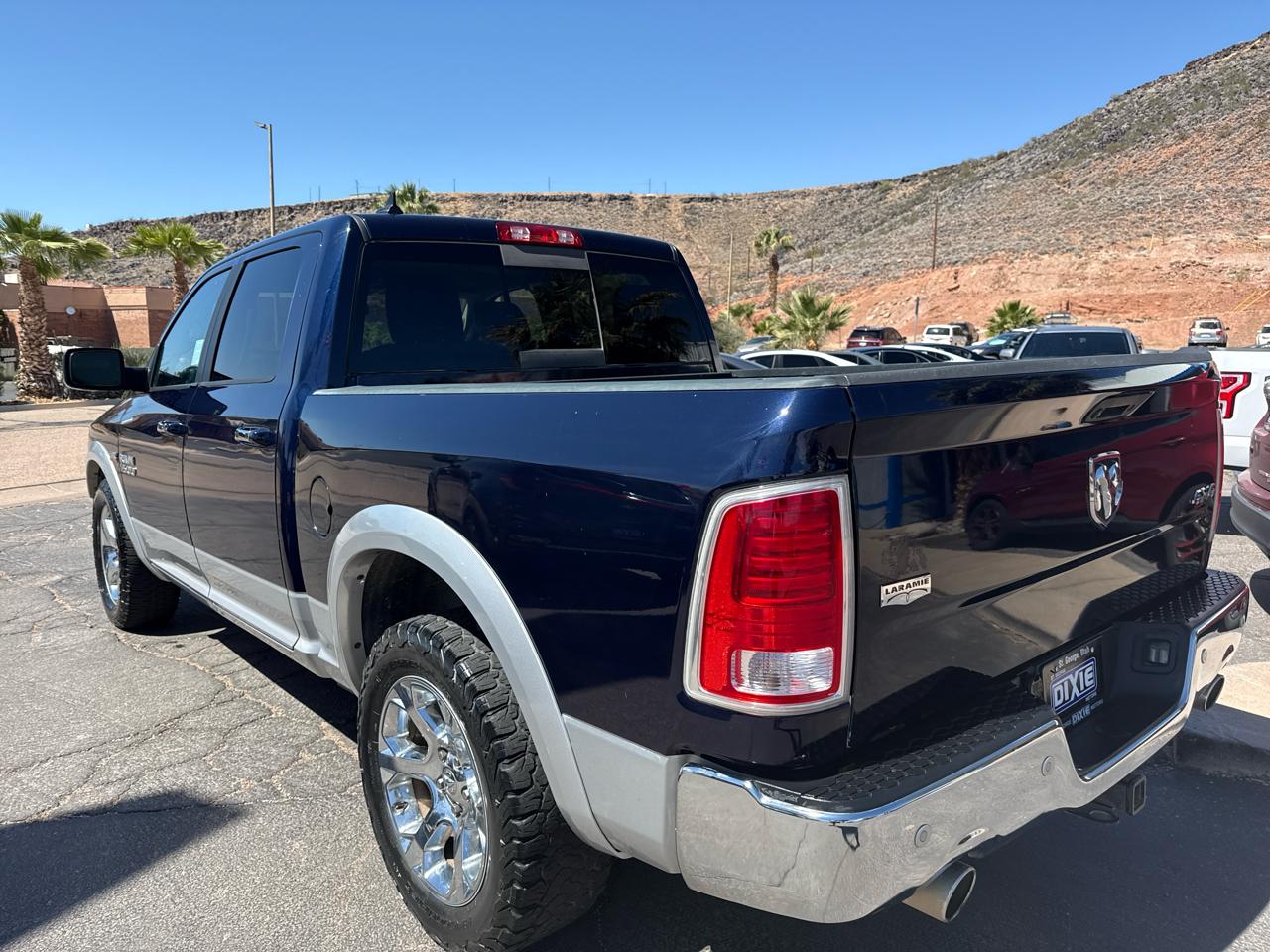 RAM 1500 Laramie Crew Cab SWB 4WD 2017