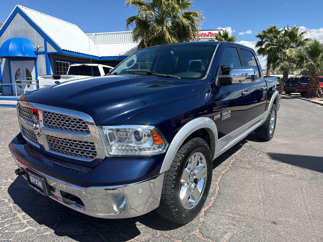 RAM 1500 Laramie Crew Cab SWB 4WD 2017
