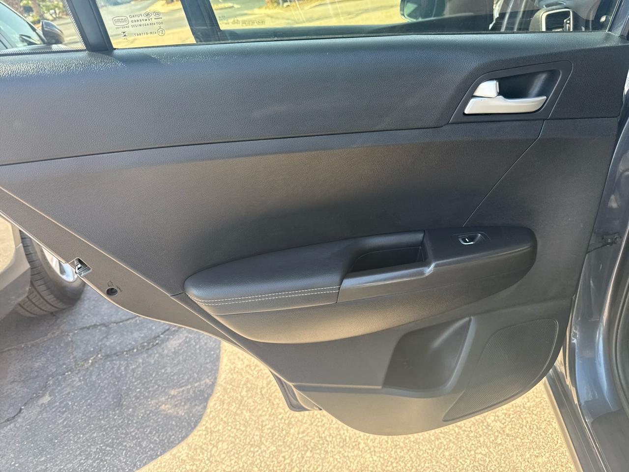 Kia Sportage LX FWD 2020
