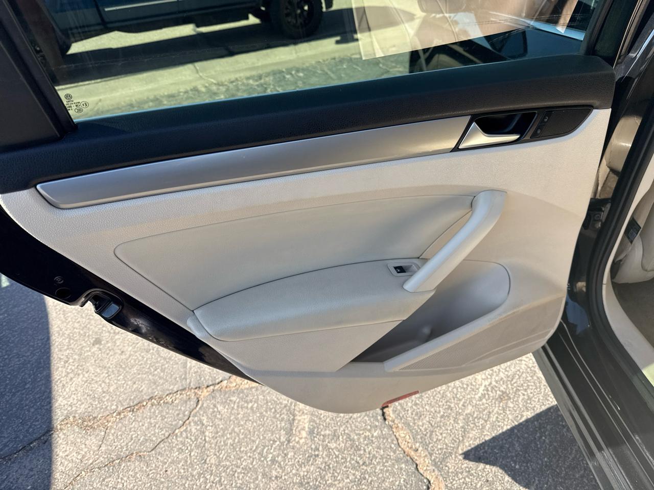 Volkswagen Passat S 4D Sedan 1.8T 2015
